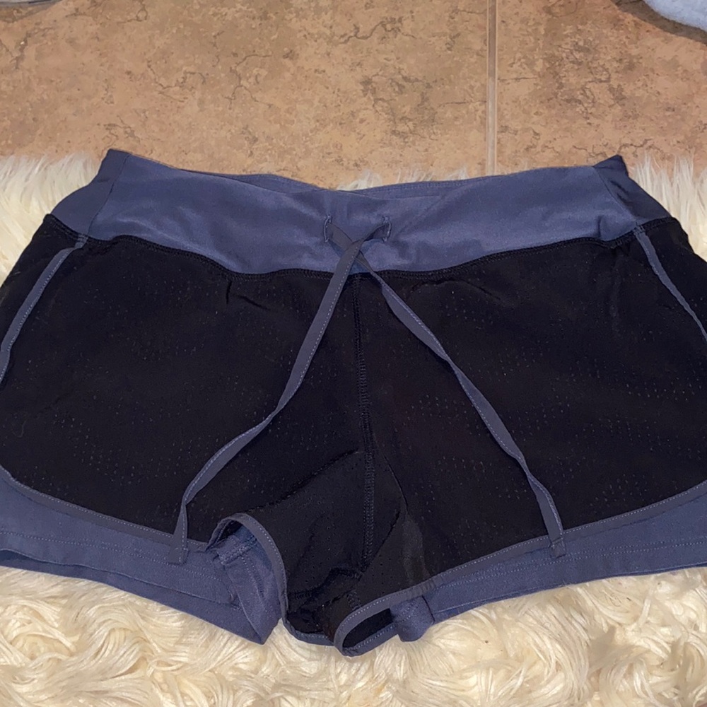 Avia biker shorts